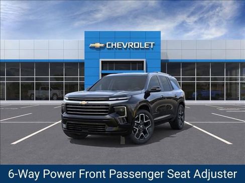 New 2026 Chevrolet Traverse High Country image 9