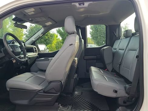 Used 2024 Ford F150 XL RWD image 24