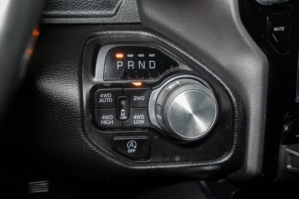 Used 2024 RAM 1500 Laramie AWD/4WD image 19