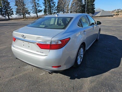 Used 2013 Lexus ES 350 w/ Luxury Pkg image 6