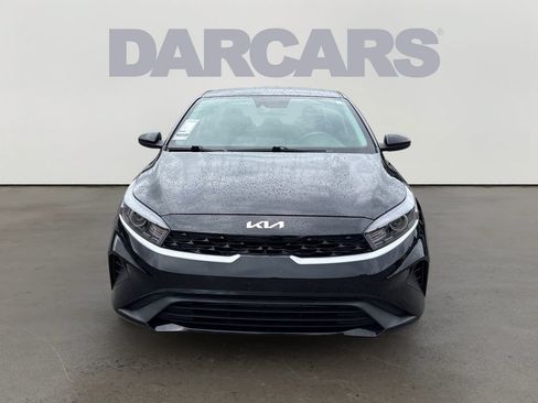 Used 2024 Kia Forte LXS FWD image 2
