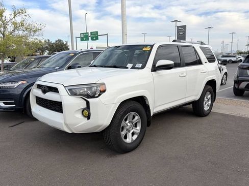 Used 2019 Toyota 4Runner SR5 RWD image 1