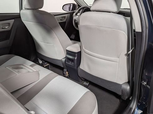 Used 2019 Toyota Corolla LE image 36