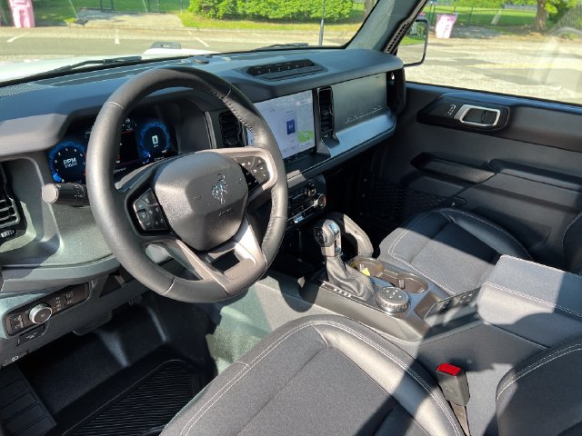 Certified 2025 Ford Bronco Badlands AWD/4WD image 19