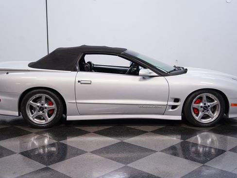 Used 2000 Pontiac Firebird Trans Am RWD image 13