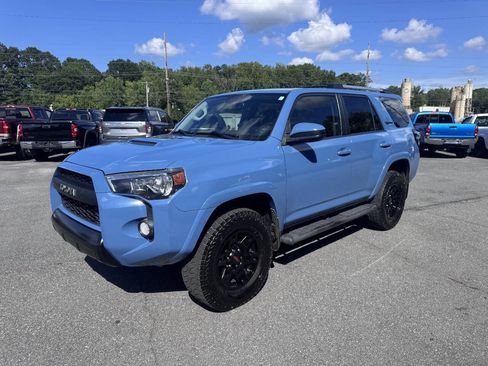 Used 2018 Toyota 4Runner TRD Pro AWD/4WD image 28