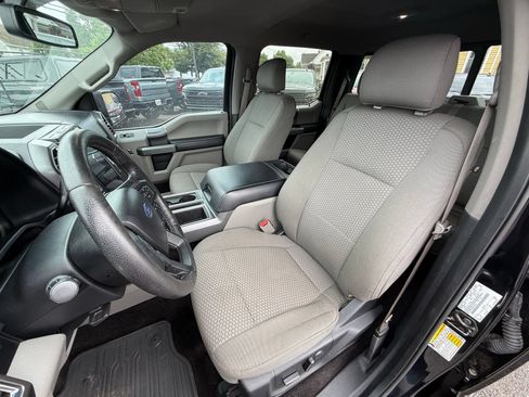 Used 2016 Ford F150 XLT w/ Equipment Group 302A Luxury AWD/4WD image 14