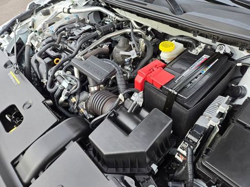 Certified 2024 Nissan Sentra SV image 20