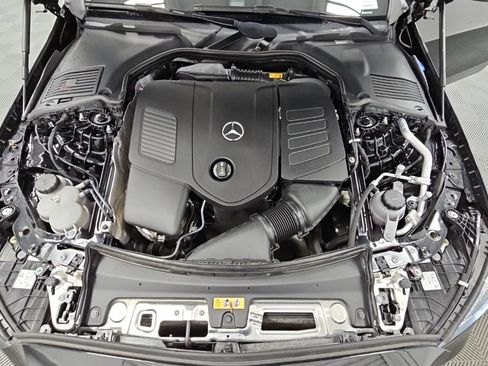 Used 2024 Mercedes-Benz C 300 4MATIC Sedan image 40