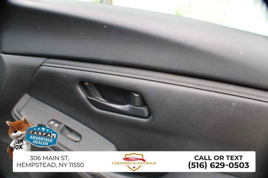 Used 2024 Nissan Sentra S FWD image 22