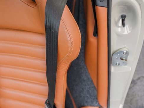 Used 1992 Porsche 911 GT3 RS image 24