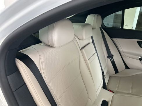 Used 2024 Mercedes-Benz C 300 Sedan image 25