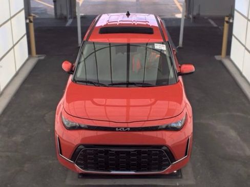 Certified 2024 Kia Soul GT-Line FWD image 2
