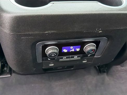 Used 2021 Chevrolet Tahoe Premier w/ Premium Package image 26