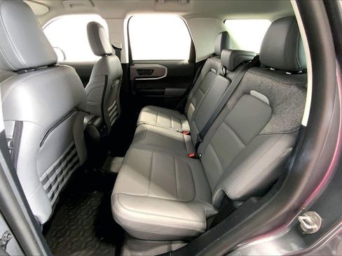 Used 2025 Ford Bronco Sport Badlands image 24
