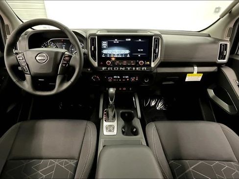 New 2026 Nissan Frontier SV w/ All-Weather Content Package AWD/4WD image 6