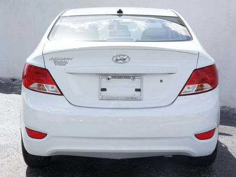 Used 2015 Hyundai Accent GLS w/ Option Group 03 image 6