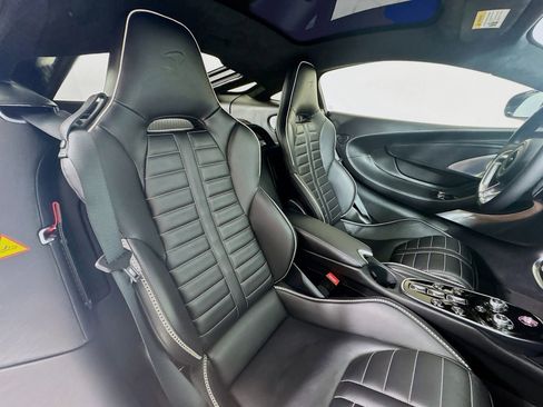 Used 2025 McLaren GTS image 23