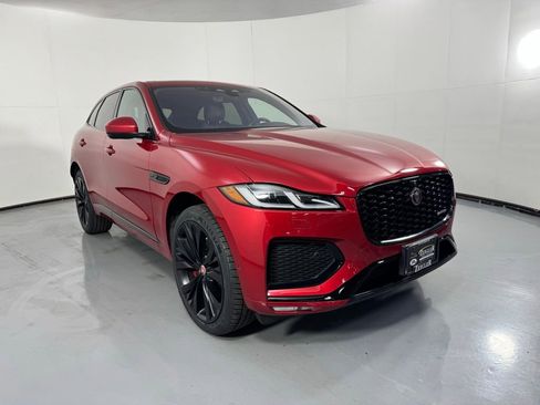 Used 2021 Jaguar F-PACE R-Dynamic S AWD/4WD image 2