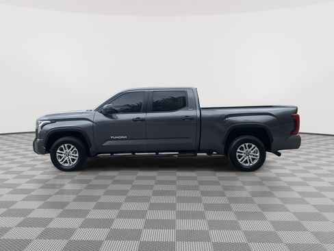 Used 2025 Toyota Tundra SR5 AWD/4WD image 7