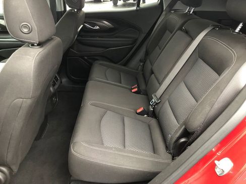 Used 2023 GMC Terrain SLE image 21