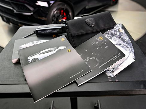 Used 2016 Lamborghini Huracan LP 580-2 RWD image 22