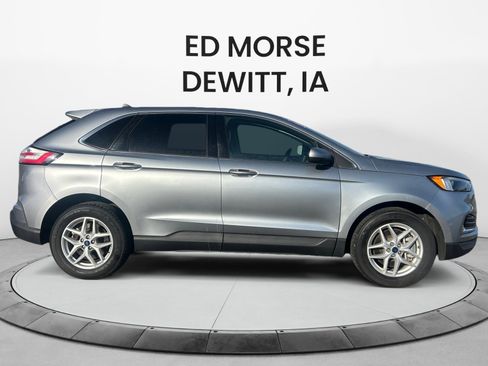 Used 2022 Ford Edge SEL image 6