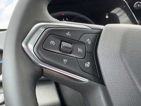 New 2026 Chevrolet Trax LT w/ Driver Confidence Package FWD image 28