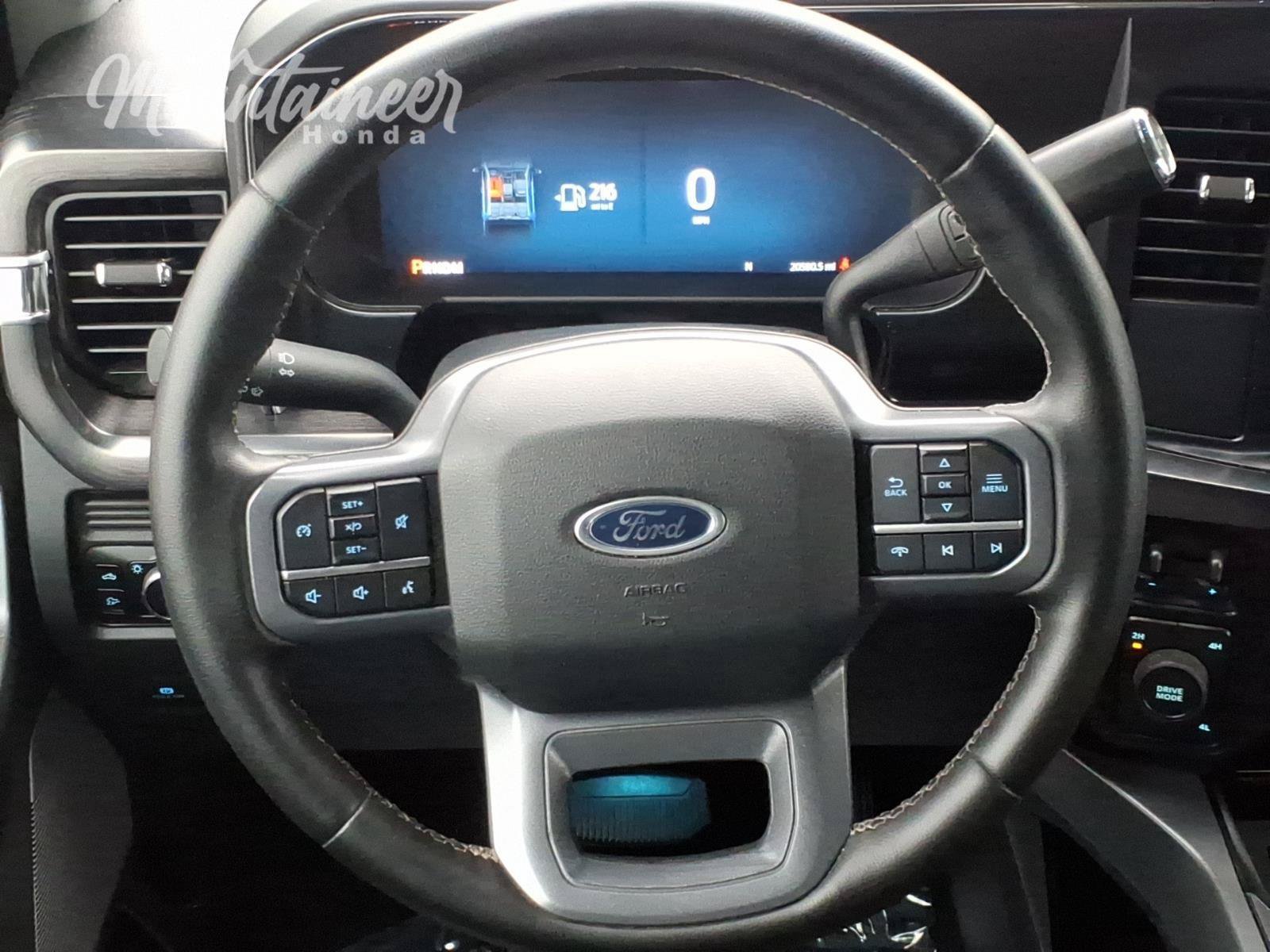 Used 2026 Ford F250 Lariat AWD/4WD image 26