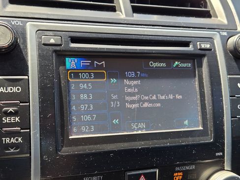 Used 2013 Toyota Camry SE FWD image 37