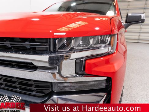 Used 2021 Chevrolet Silverado 1500 LT AWD/4WD image 8