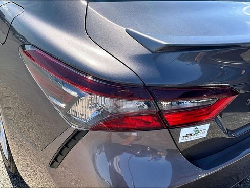 Used 2024 Toyota Camry SE FWD image 28