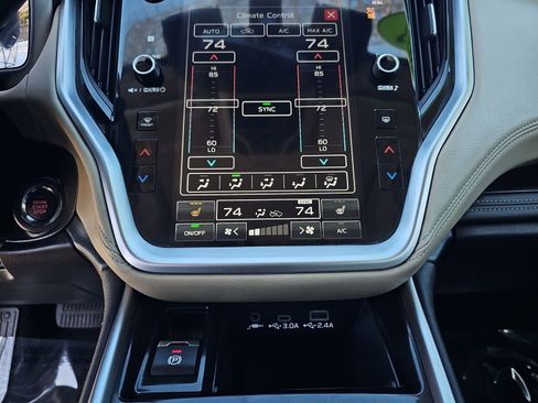 Used 2023 Subaru Outback Limited image 25