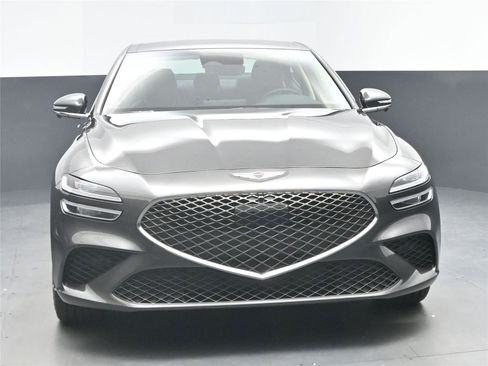 Used 2026 Genesis G70 2.5T Prestige image 11