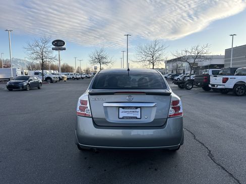 Used 2012 Nissan Sentra 2.0 S image 4