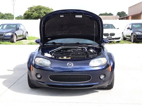 Used 2007 MAZDA MX-5 Miata Sport RWD image 38