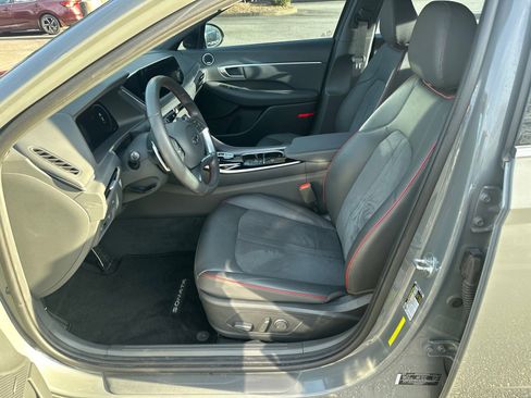 Used 2022 Hyundai Sonata SEL Plus image 9