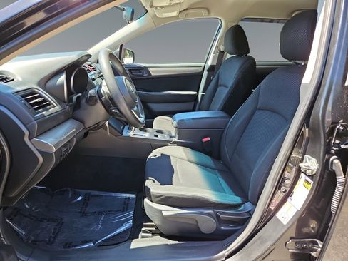 Used 2018 Subaru Outback 2.5i image 16