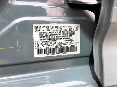 Used 2024 Nissan Sentra SR w/ SR Premium Package FWD image 34