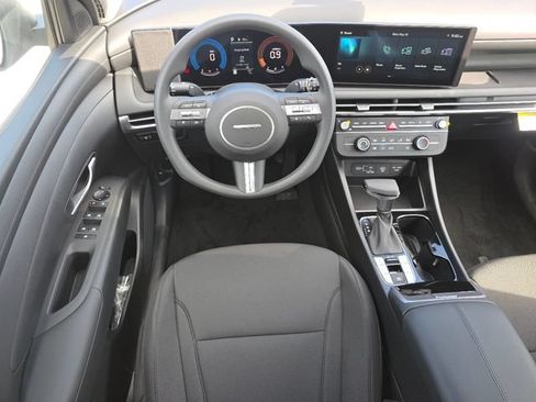 New 2026 Hyundai Tucson SE AWD/4WD image 3