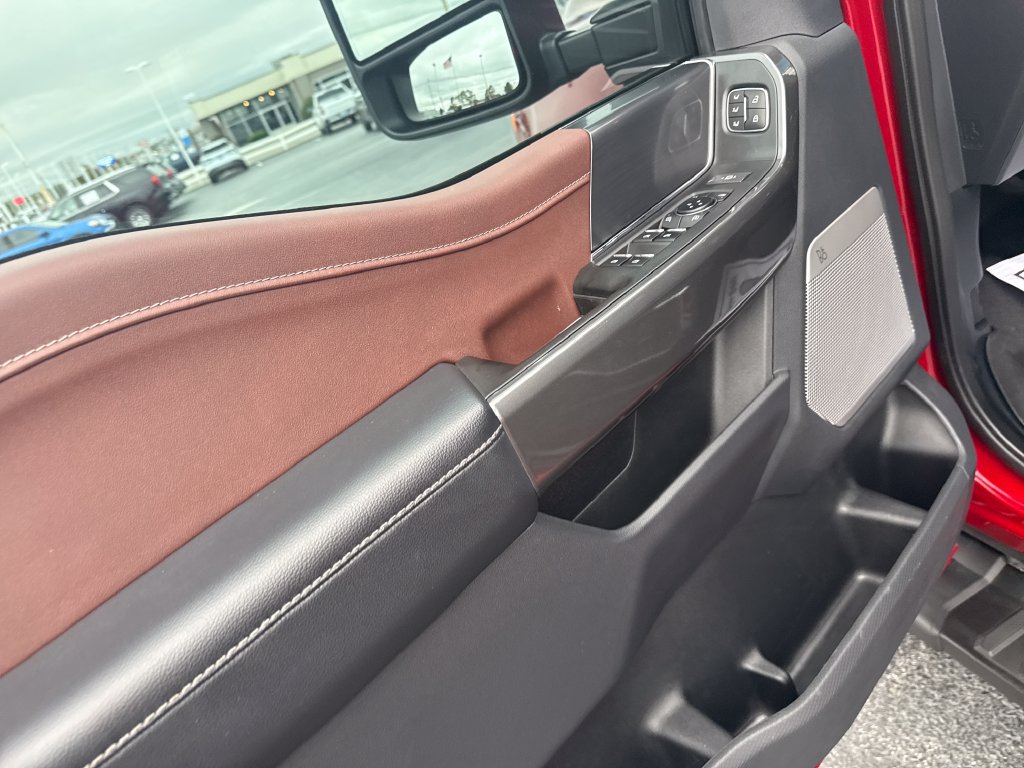 Used 2023 Ford F150 Lariat AWD/4WD image 24