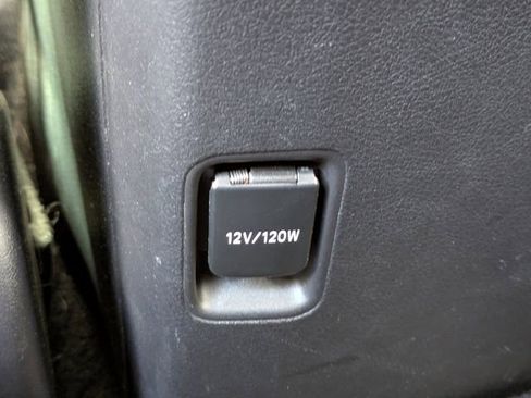 Used 2018 Toyota 4Runner SR5 Premium image 15