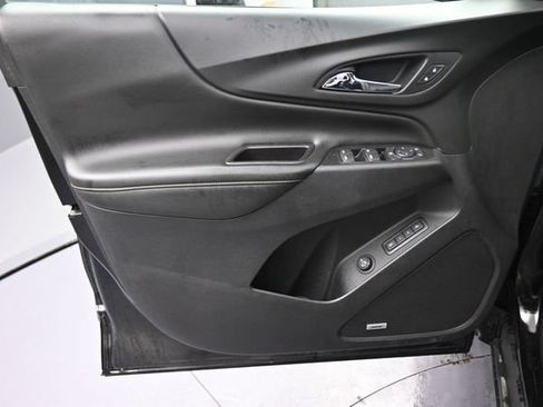 Used 2020 Chevrolet Equinox Premier FWD image 21