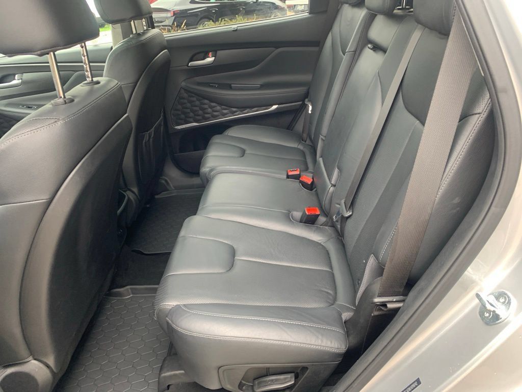 Used 2020 Hyundai Santa Fe SEL w/ Convenience + Premium Package AWD/4WD image 33