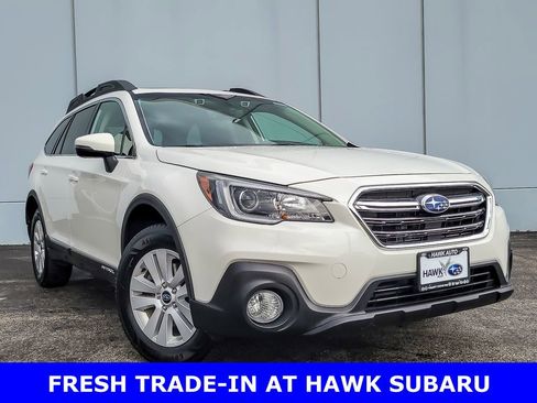 Used 2019 Subaru Outback 2.5i Premium image 1
