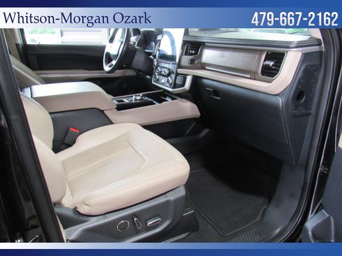 Used 2024 Ford Expedition Limited RWD image 40