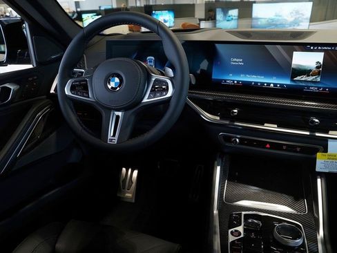 New 2026 BMW X6 M60i image 14