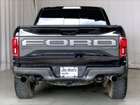 Used 2019 Ford F150 Raptor w/ Equipment Group 802A Luxury AWD/4WD image 3
