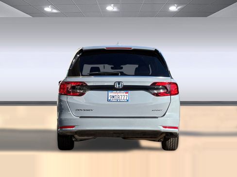 Certified 2024 Honda Odyssey Sport image 9
