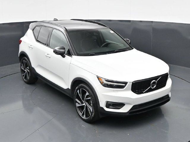 Used 2021 Volvo XC40 T5 R-Design w/ Advanced Package AWD/4WD image 39